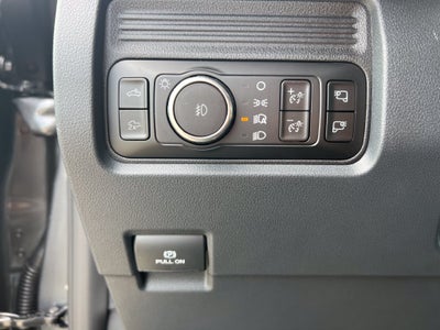 2027 Ford F-350SD Lariat