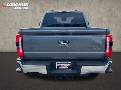 2027 Ford F-350SD Lariat