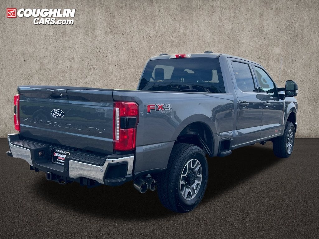2027 Ford F-350SD Lariat