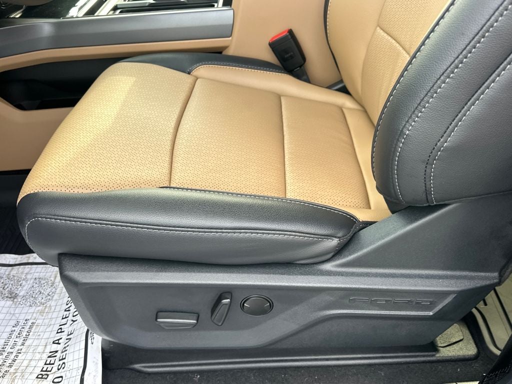 2026 Ford F-350SD Lariat 4X4