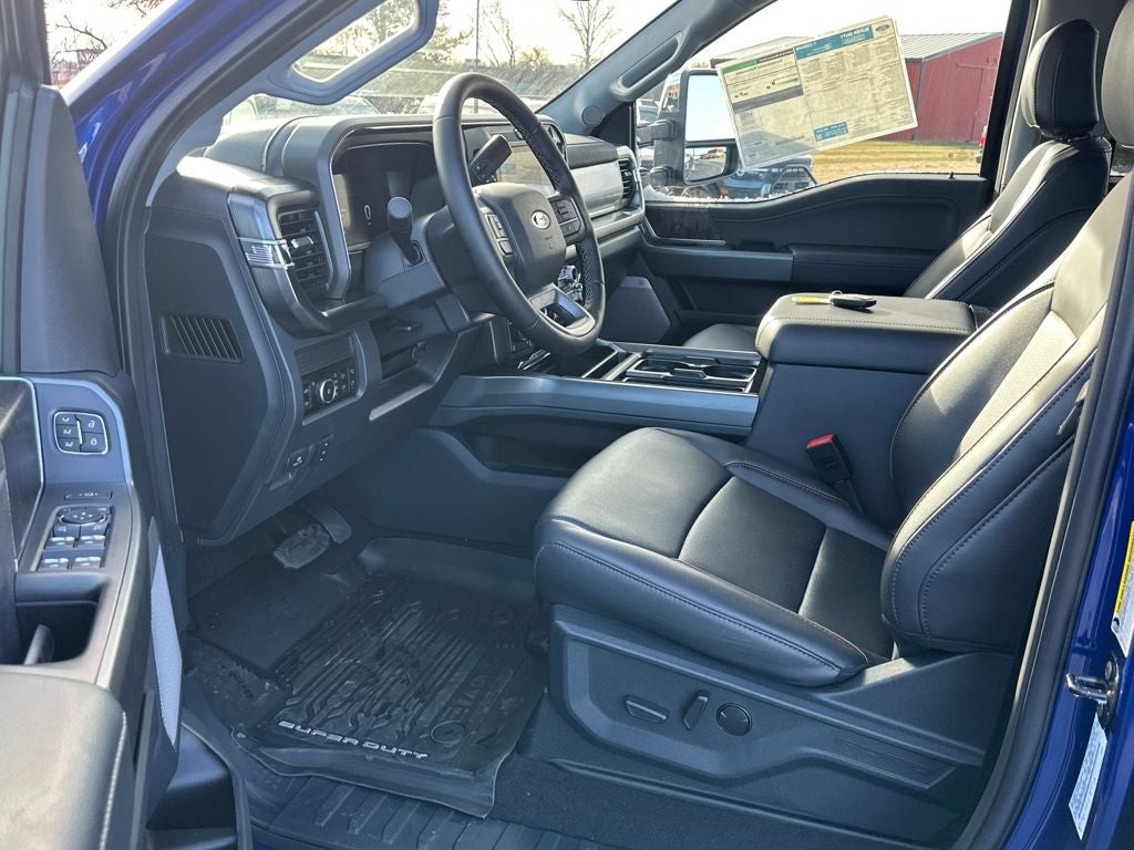 2026 Ford F-350SD Lariat