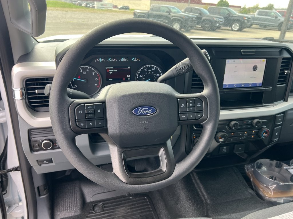 2027 Ford F-350SD XL