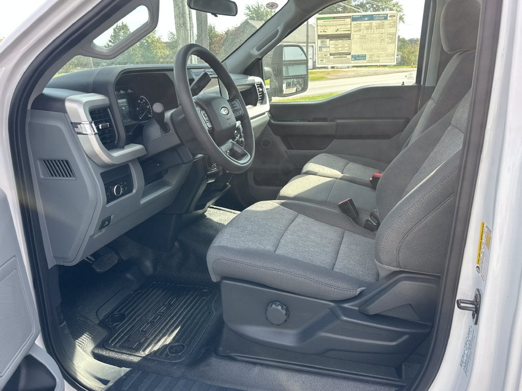 2027 Ford F-250SD XL