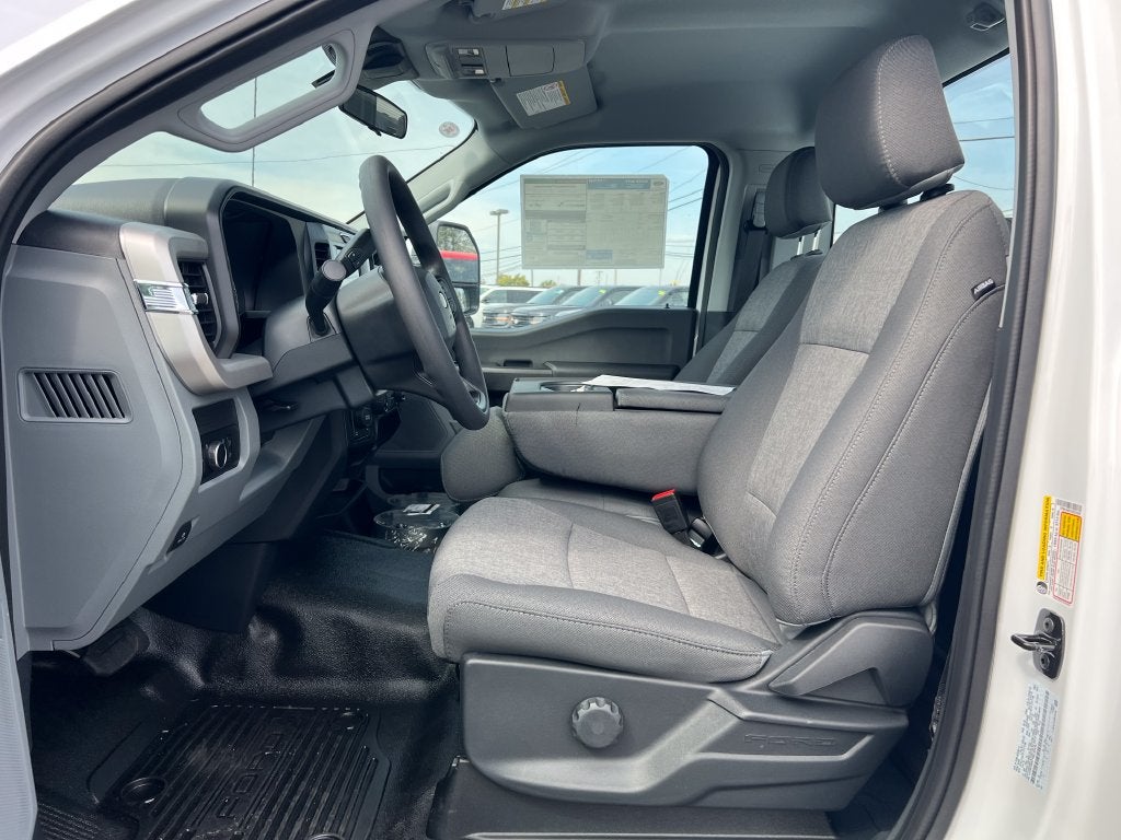2027 Ford F-250SD XL