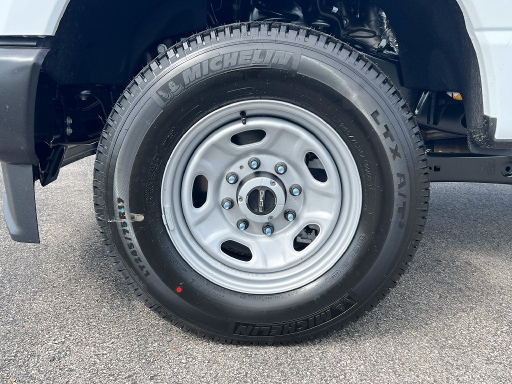 2027 Ford F-250SD XL