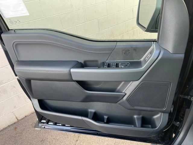 2025 Ford F-150 XLT FX4