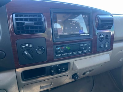 2006 Ford F-350SD Lariat