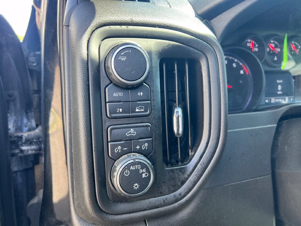 2020 Chevrolet Silverado 1500 Custom