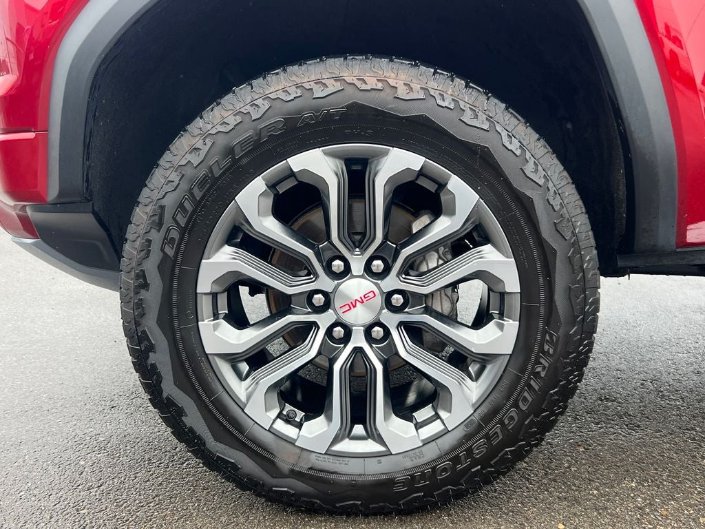 2023 GMC Canyon Denali
