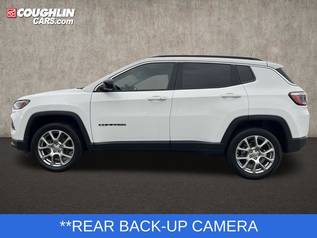 2022 Jeep Compass Latitude Lux