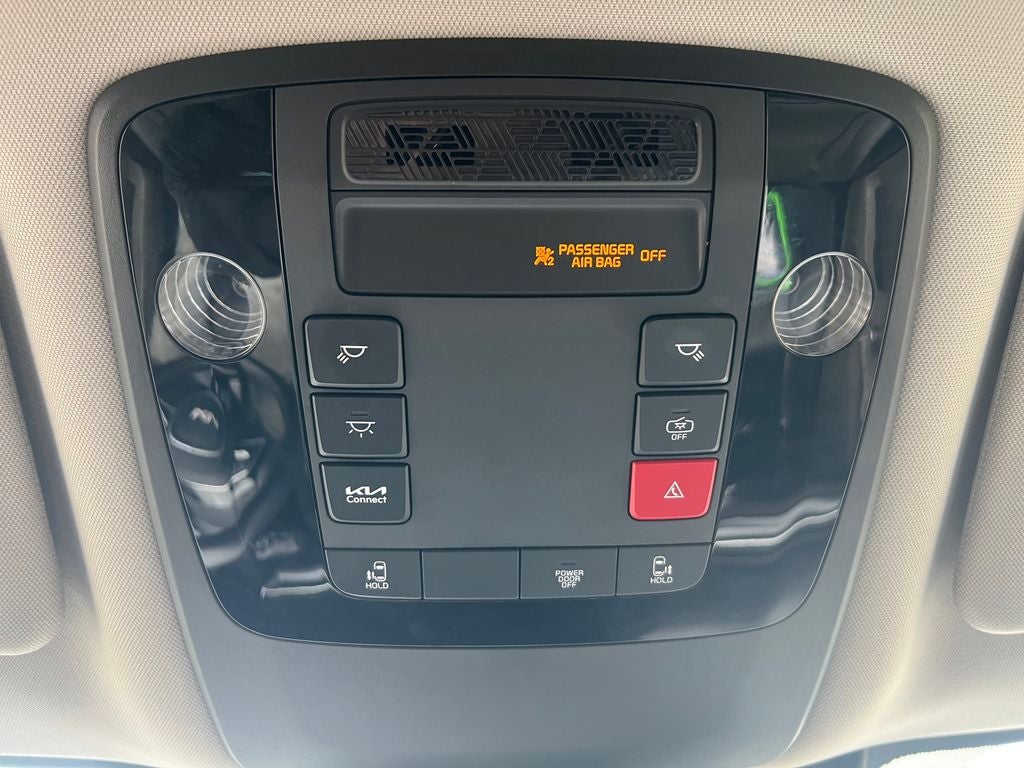 2025 Kia Carnival LXS