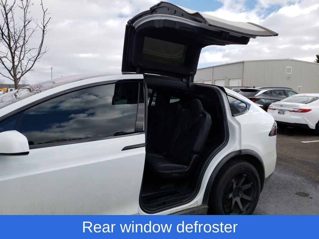 2022 Tesla Model X AWD