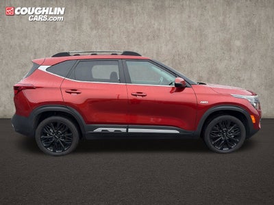 2022 Kia Seltos Nightfall
