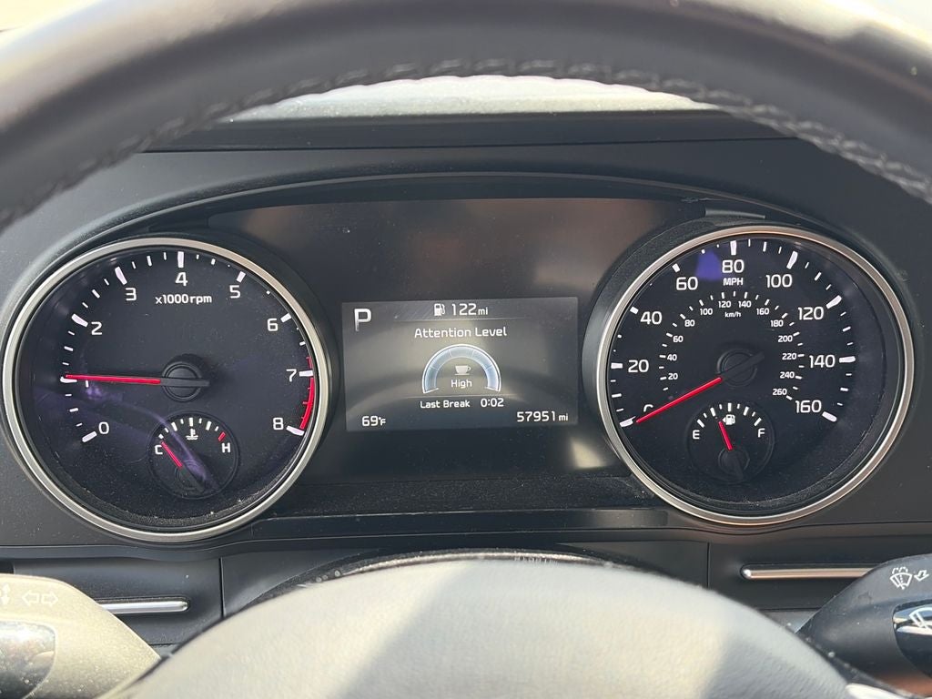 2024 Kia Carnival LX