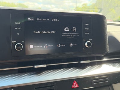 2024 Kia Carnival LX
