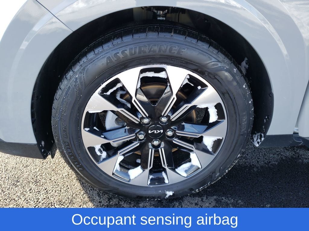 2024 Kia Carnival EX