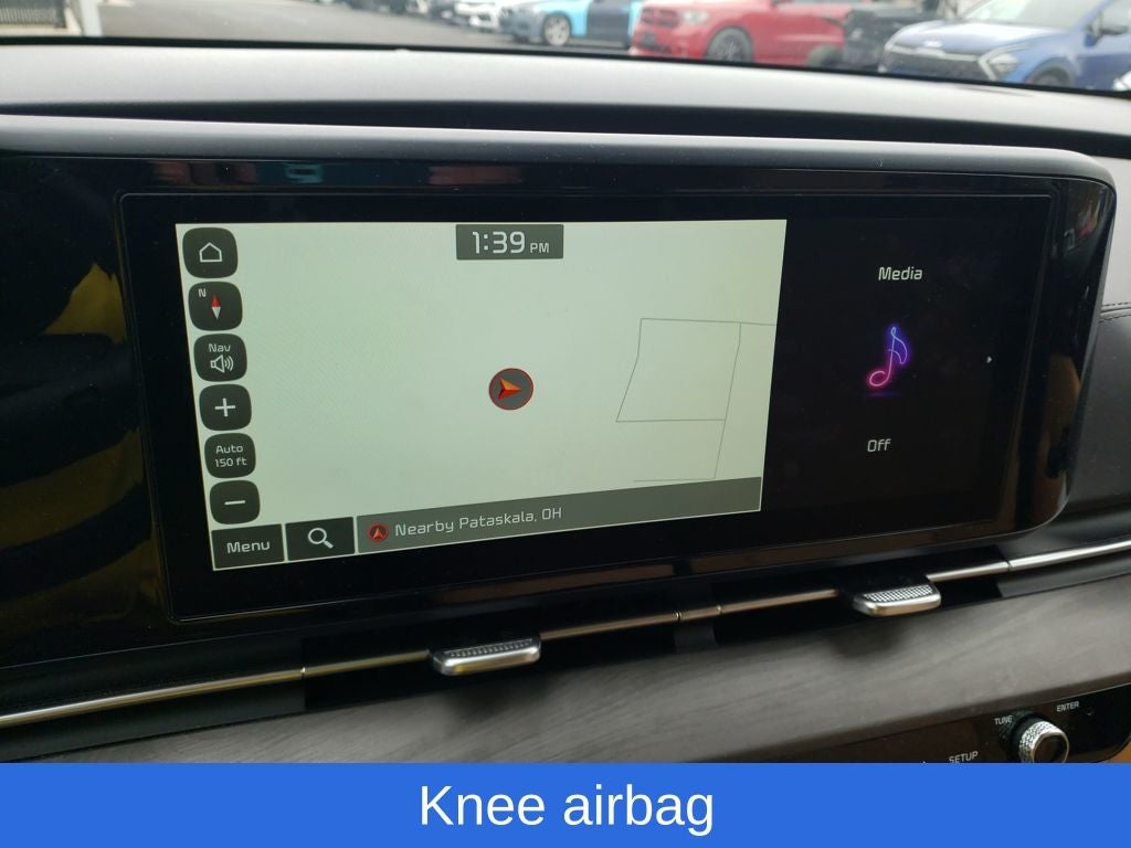 2024 Kia Carnival EX