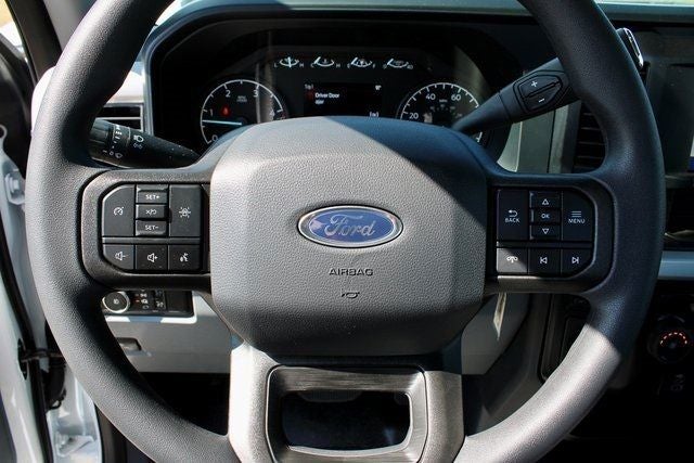 2024 Ford F-600SD XL