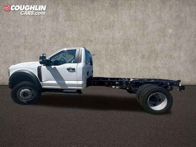 2025 Ford F-600SD XL
