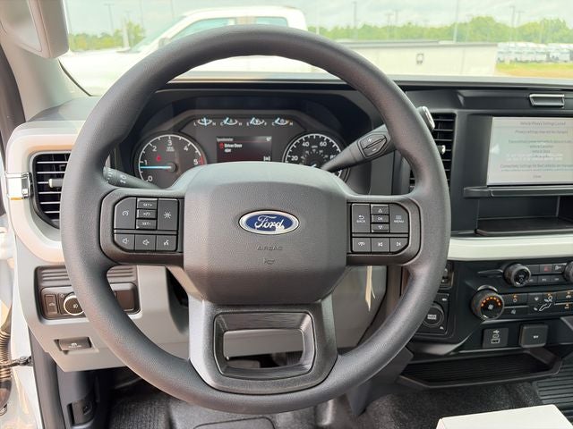 2026 Ford F-600SD XL