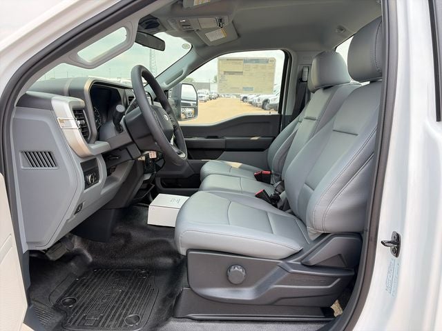 2026 Ford F-600SD XL