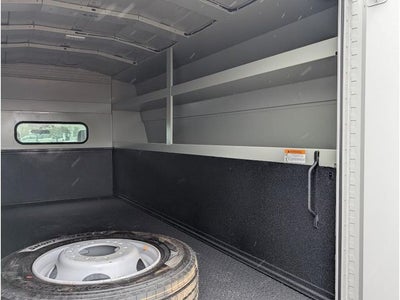 2025 Ford F-600SD XL