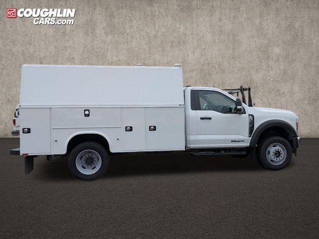 2025 Ford F-600SD XL