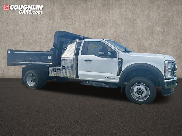 2025 Ford F-600SD XL