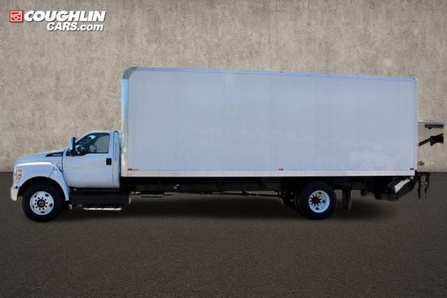 2025 Ford F-650SD Base