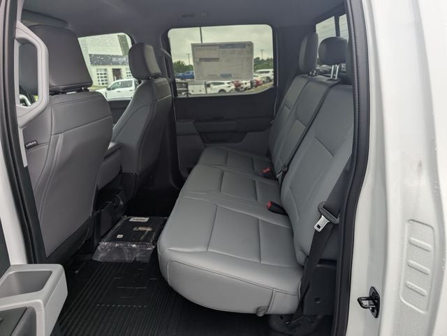 2026 Ford F-550SD DRW