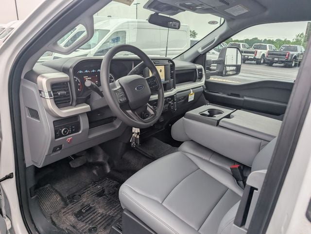 2026 Ford F-550SD XL DRW