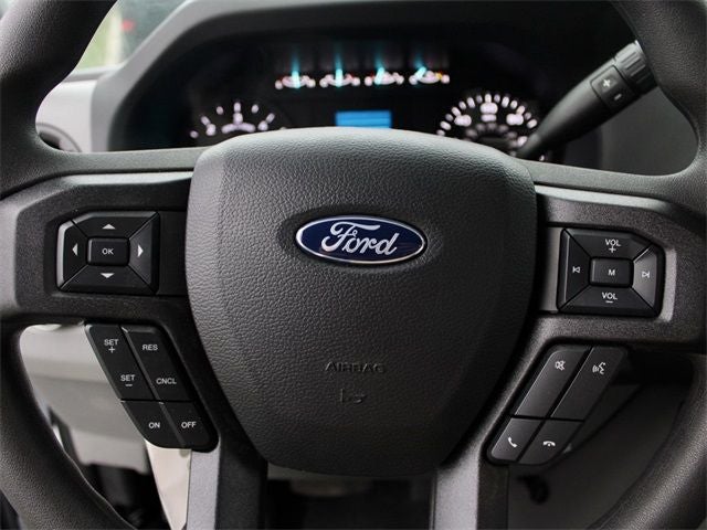 2025 Ford E-350SD Base Cutaway