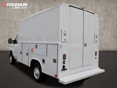 2026 Ford E-350SD Base Cutaway