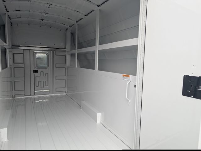 2025 Ford E-350SD Base Cutaway