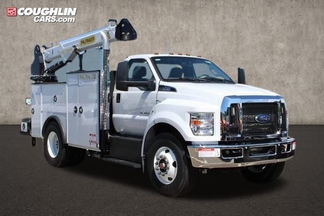 2024 Ford F-750SD Base