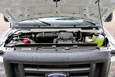 2025 Ford E-450SD Base