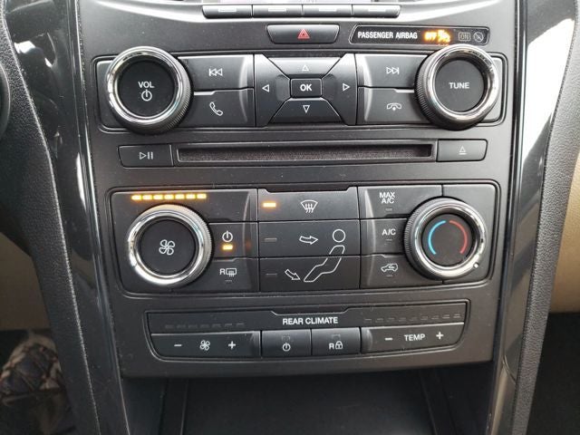 2017 Ford Explorer Base