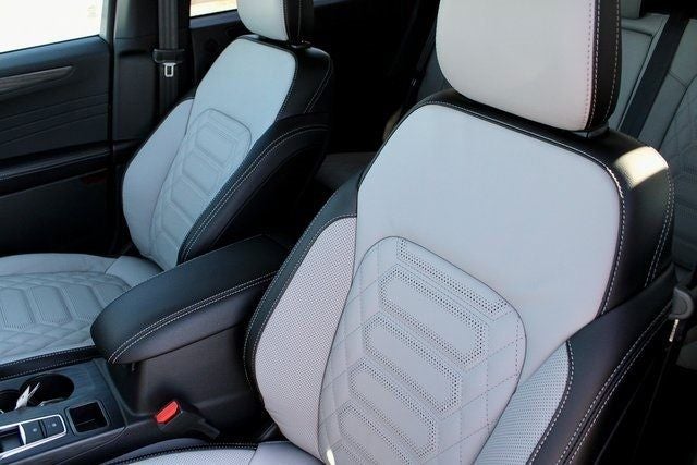 2024 Ford Escape Plug-In Hybrid Base