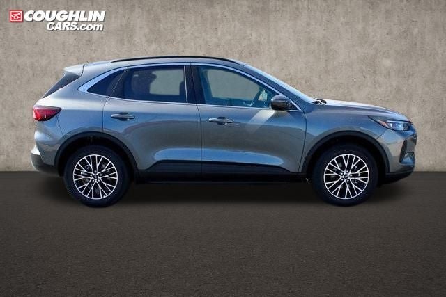 2024 Ford Escape Plug-In Hybrid Base