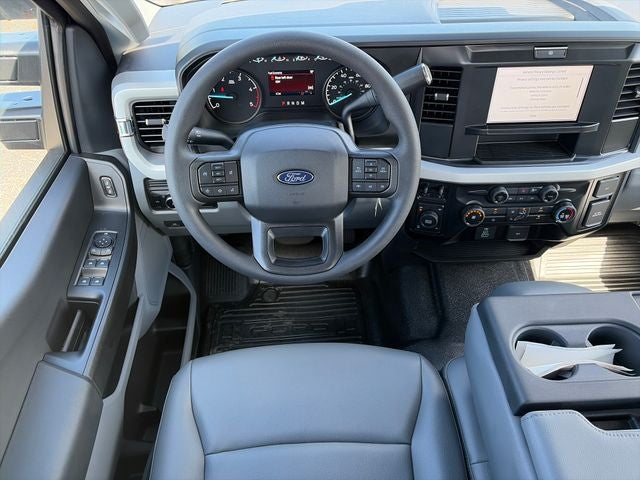 2027 Ford F-350SD XL