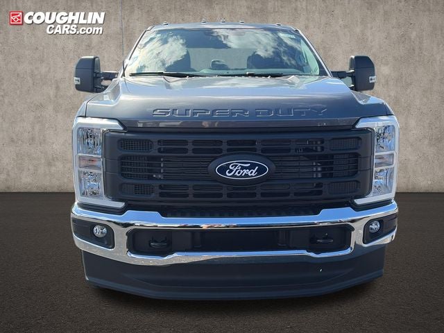 2027 Ford F-350SD XL