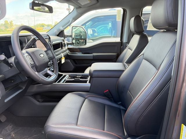 2027 Ford F-350SD Lariat