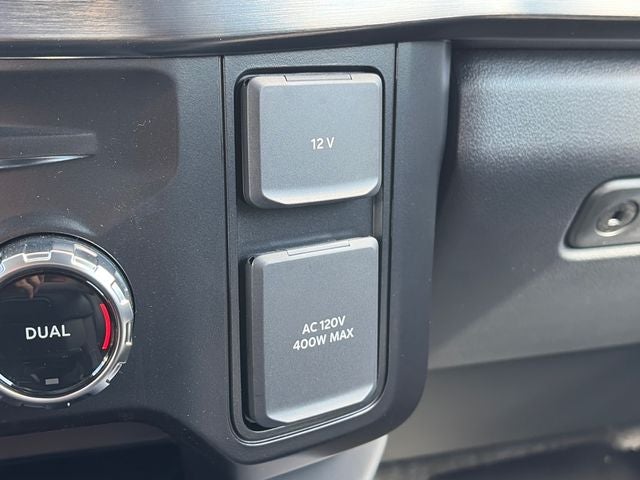 2027 Ford F-350SD Lariat