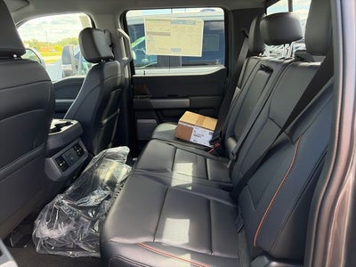 2027 Ford F-350SD Lariat