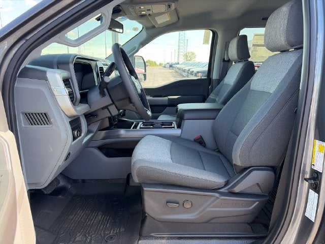 2027 Ford F-350SD XLT