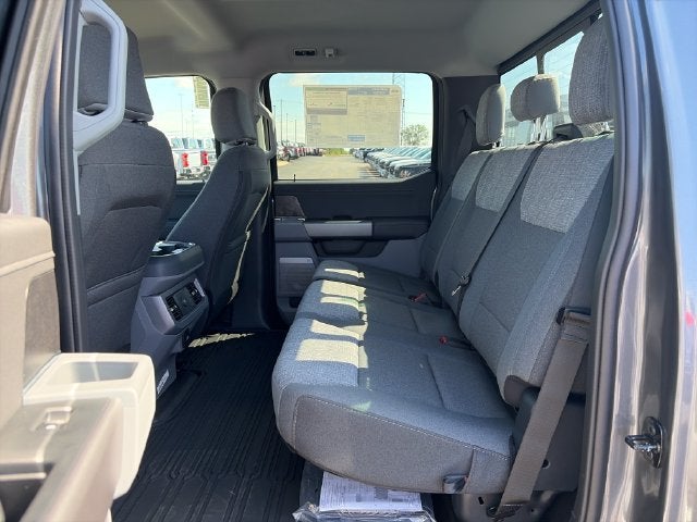 2027 Ford F-350SD XLT