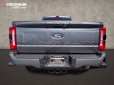 2027 Ford F-350SD XLT