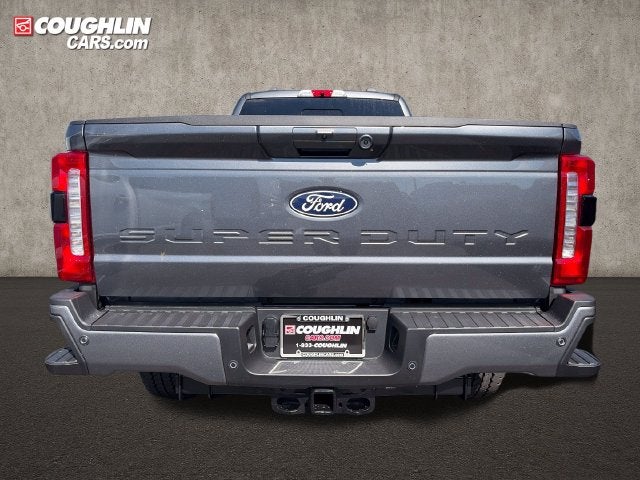 2027 Ford F-350SD XLT