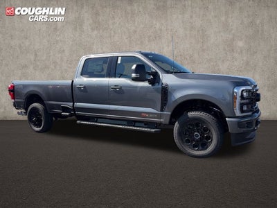 2027 Ford F-350SD XLT