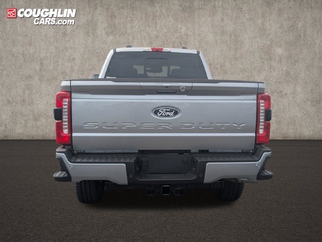 2027 Ford F-350SD Lariat